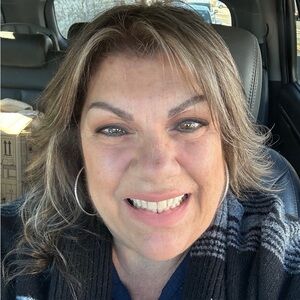 Meet your Posher, Annette